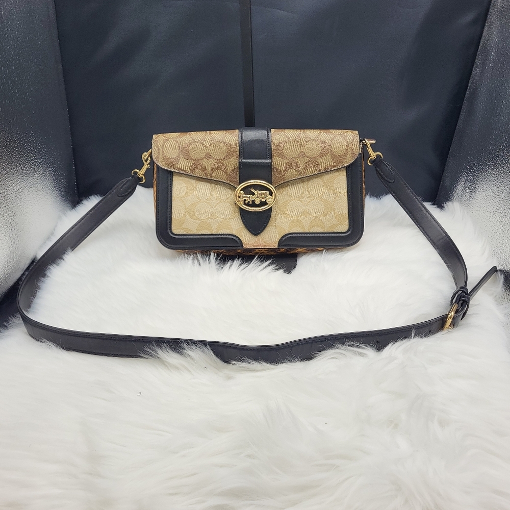 Coach Elegant Black and Brown Women's Bag